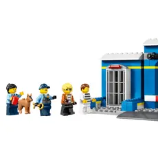 4 - Конструктор LEGO 60370, 4+