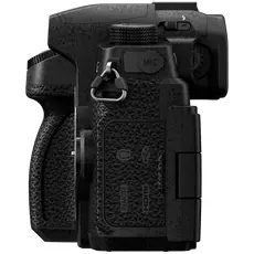 6 - Беззеркальный фотоаппарат Panasonic DC-G97E