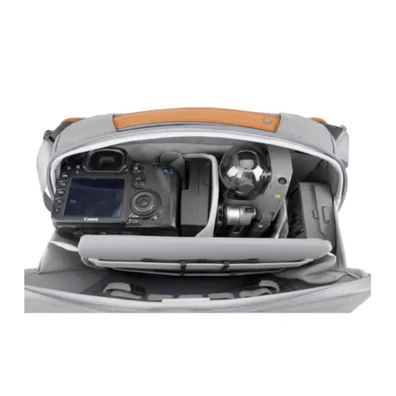 10 - Shoulder Bag Vanguard VEO CITY CB34 GY